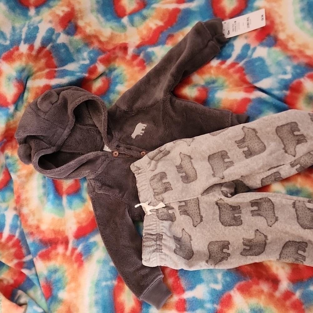 Nwt fleece sweat suit